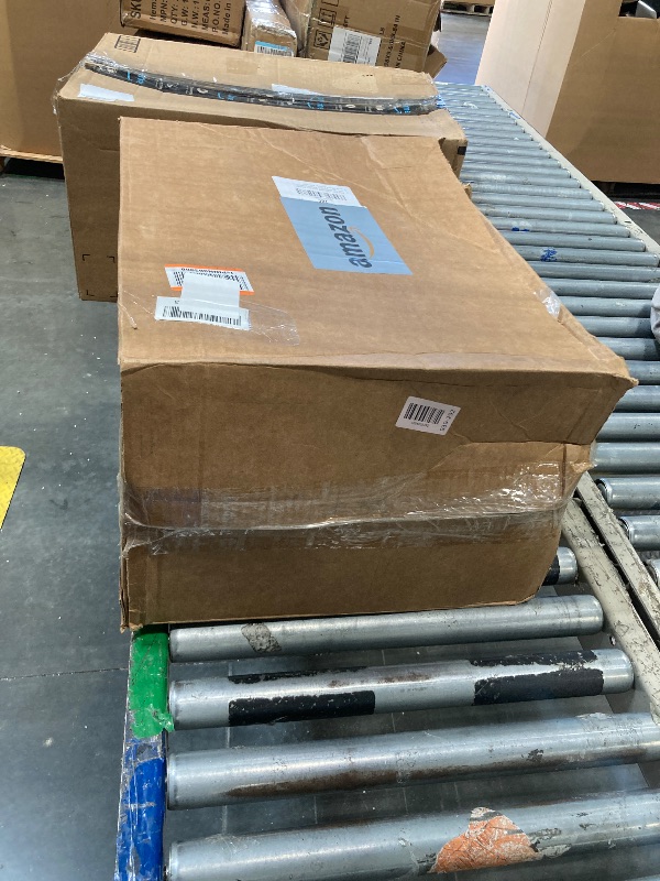 Photo 1 of ****MINOR SCRATCHES, DIRTY IN GOOD CONDITION****
SAMSUNG Jet Bot AI+ Robot Vacuum Cleaner w/ Object Recognition, Intelligent Cleaning, Clean Station, 5-Layer Filter, Touchless Dust Removal for Hardwood Floors, Carpets, VR50T95735W, White