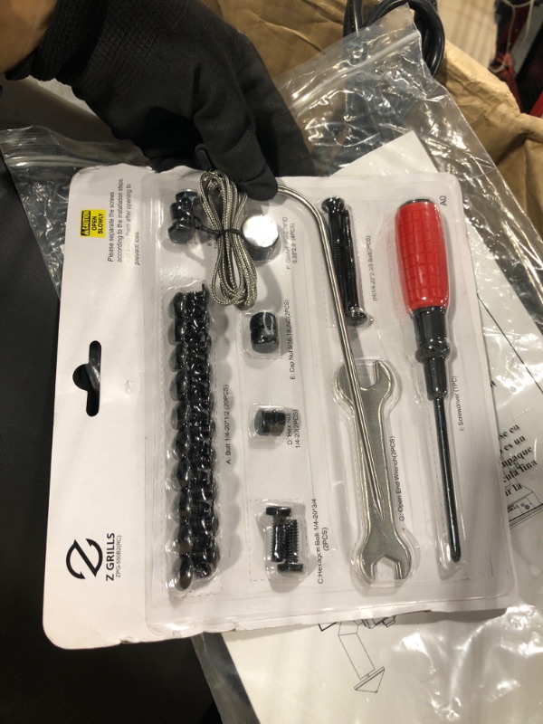 Photo 1 of ** FACTORY SEALED ** SOLD AS IS, NO REFUND/RETURN**
Z GRILLS ZPG-550B2 Wood Pellet Grill & Smoker with PID 2.1 Controller, 553 sq in Cooking Area, Meat Probe, Hopper Cleanout, 8 in 1 BBQ Grill Outdoor Auto Temperature Control, Black