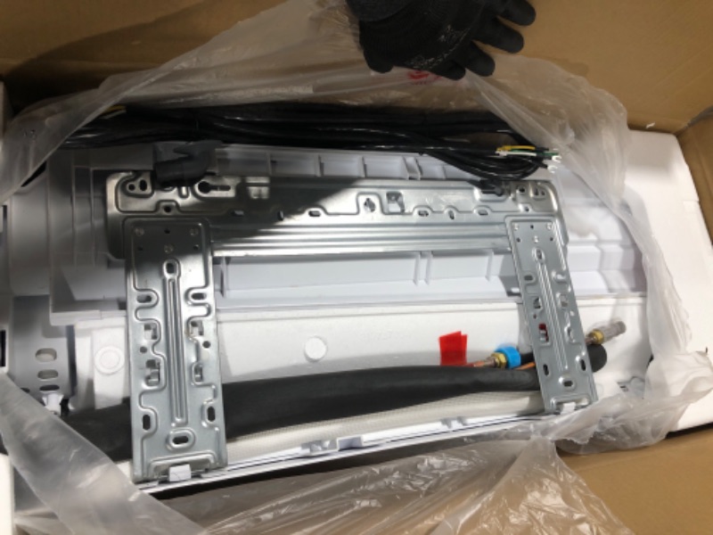 Photo 1 of ** UNABLE TO TEST**
28000 BTU Tri Zone WIFI Mini Split AC/Heating System, 20 SEER2 3 Zone 9000 + 9000 + 9000 BTU Ductless Split Air Conditioner with Pre-Charged Condenser, Heat Pump & Installation Kits, 208-230V