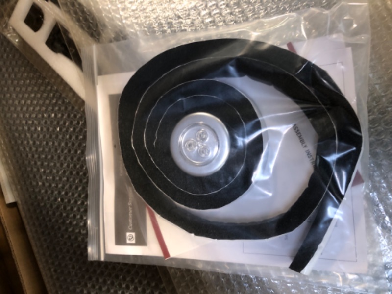 Photo 1 of ** FACTORY SEALED **  SOLD AS IS, NO REFUND/RETURN**
YITAMOTOR FRP Hard Tri-Fold Truck Bed Tonneau Cover Compatible with 2015-2025 Chevy Colorado/GMC Canyon 5.2 ft Bed