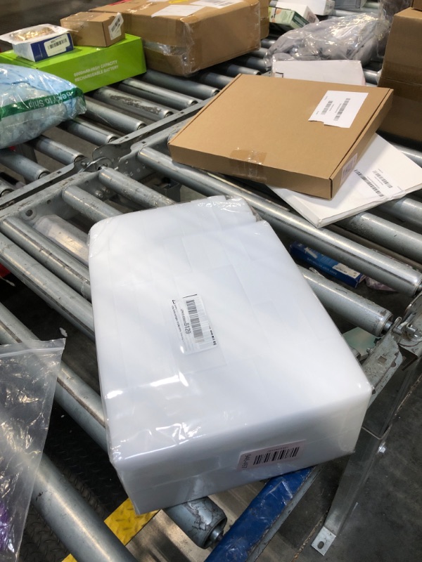 Photo 1 of (50 Pack) Extra Large Eraser Sponge - Extra Thick, Long Lasting, Melamine Sponges in Bulk Boat Eraser Multi Surface Scrubber Foam Cleaning Pads - Bathtub, Floor, Baseboard, Bathroom, Wall Cleaner