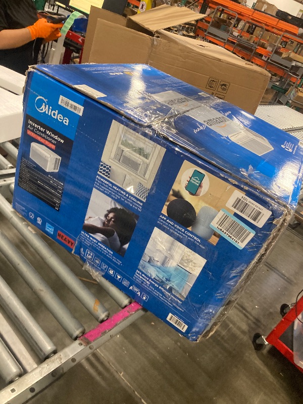 Photo 1 of ** NEW / TESTED FUNCTIONAL / MANUAL AND ACCESORIES INCLUDED** Midea 8,000 BTU Smart Inverter Air Conditioner Window Unit with Heat and Dehumidifier – Cools up to 350 Sq. Ft., Energy Star Rated, Quiet Operation, Electronic Controls, Remote Control, White