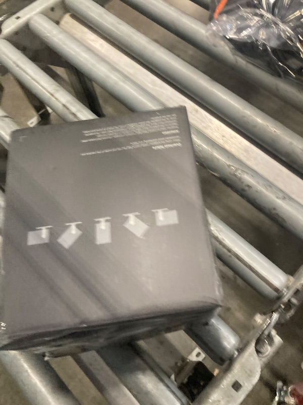 Photo 1 of ** USED / CABLE MISSING ** Mini Portable Projector 4K WiFi 6 BT 5.2 Upgraded Portable Projector Full HD Supported for Phone /PC /TV /HDMI /PS5 /Laptop Auto Keystone Home Theater 180° Rotation [Built-in App] White