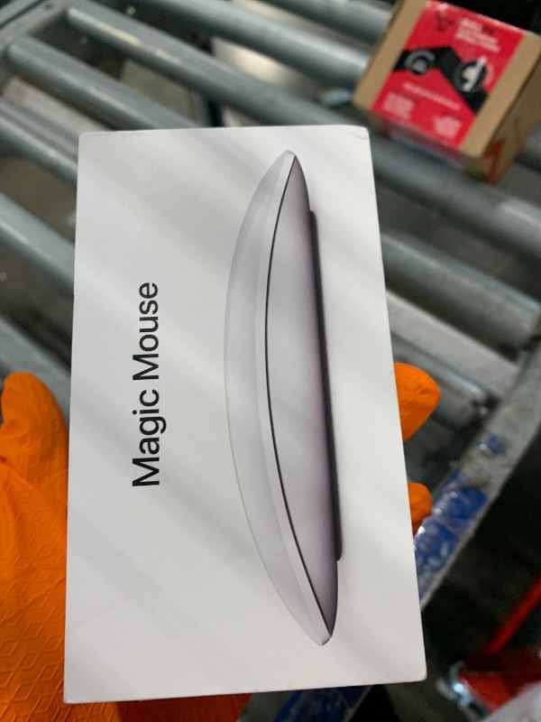 Photo 1 of ** MISSING CABLE CHARGER ** Apple Magic Mouse - White Multi-Touch Surface ???????