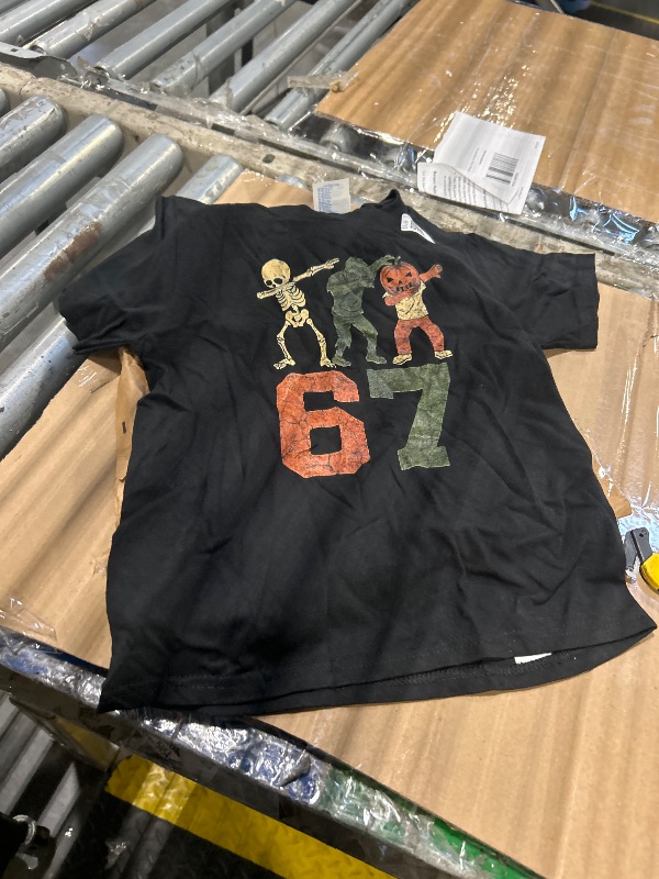 Photo 1 of ****SIZE XS****
67 Meme Halloween Dabbing 6 7 Brainrot Six Seven Kids Boys T-Shirt