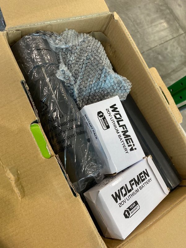 Photo 1 of **UNTESTED**
Leaf Blower, Electric Cordless Leaf Blower with 2 Batteries and Charger, 2 Speed Mode, Lightweight Cordless Blower for Blowing Leaves, Patio Cleaning, Blowers for Lawn Care and Dust