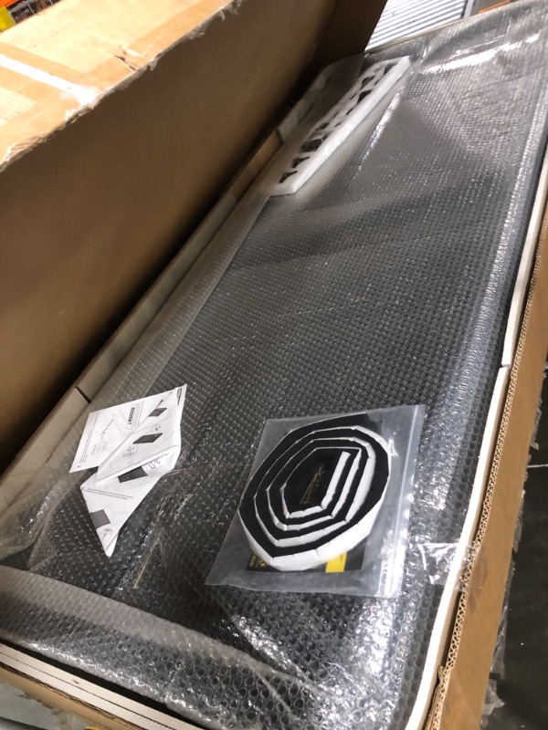 Photo 1 of ** BRAND NEW ITEM / HARDWARE INCLUDED ** Hard Folding Truck Bed Tonneau Cover Compatiable with Ford Super Duty 6.8 FT Standard Box, 1999-2025 F250 F350 F-250 F-350, Tri Fold Style