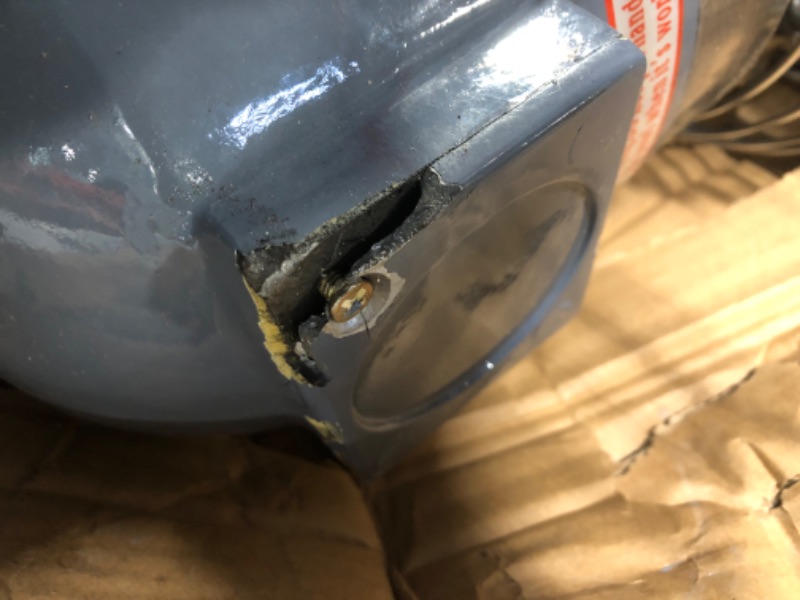 Photo 1 of ** VERY USED/ TESTED TURN ON/ DAMAGE MAJOR CHECK PHOTO** Commercial Food Mixer 15QT 600W 110V 3 Speeds Adjustable, Stand Mixer Dough Kneading Machine with Stainless Steel Bowl Dough Hooks Whisk Beater, With Safety Guard for Bakeries Restaurants Pizzerias