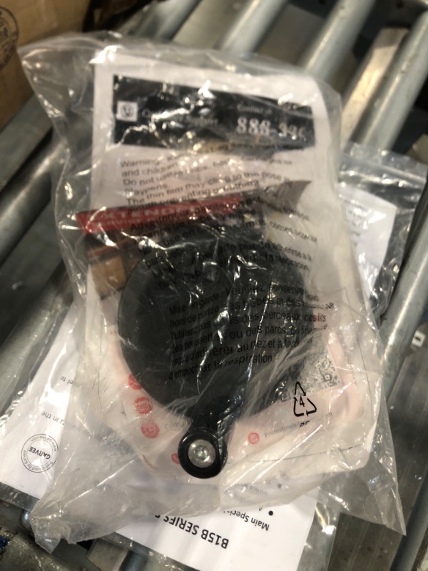 Photo 1 of ** VERY USED/ TESTED TURN ON/ DAMAGE MAJOR CHECK PHOTO** Commercial Food Mixer 15QT 600W 110V 3 Speeds Adjustable, Stand Mixer Dough Kneading Machine with Stainless Steel Bowl Dough Hooks Whisk Beater, With Safety Guard for Bakeries Restaurants Pizzerias