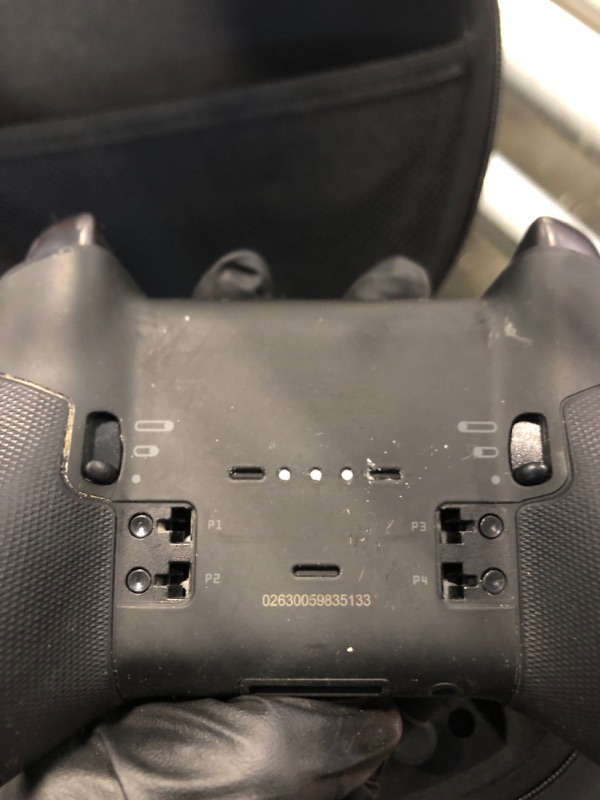 Photo 1 of ** VERY USED/ DAMAGE** Xbox Elite Series 2 Core Wireless Gaming Controller – Black – Xbox Series X|S, Xbox One, Windows PC, Android, and iOS