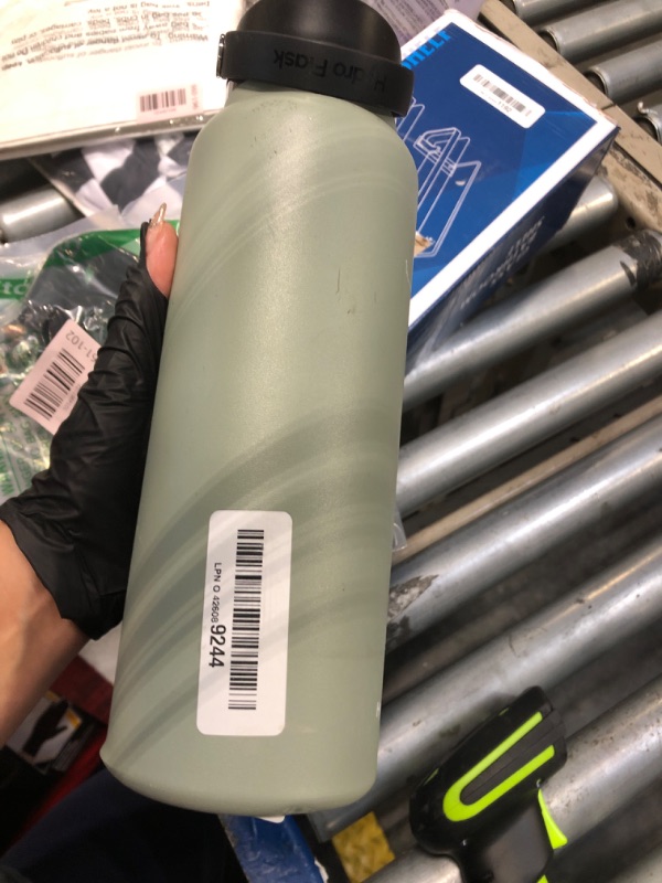 Photo 1 of ** VERY USED***Hydro Flask Wide Flex Cap Agave 40 Oz