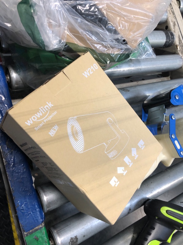 Photo 1 of [Built-in Apps & 2025 Upgraded] Mini Projector with WiFi 6 and Bluetooth 5.4 Support 4K 1080P Auto Keystone 180° Rotatable Projector Portable Compatibile with HDMI/TV Stick/Memory Stick/Laptop, White