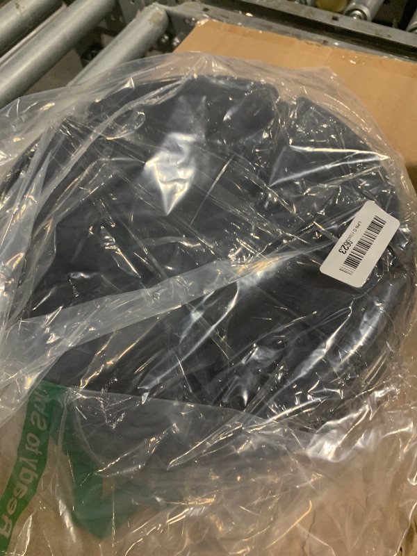 Photo 1 of *** MISSING ONE **Plasticpro 6 Sectional Round Plastic Serving Tray/Platters Black & Gold Pack of 4