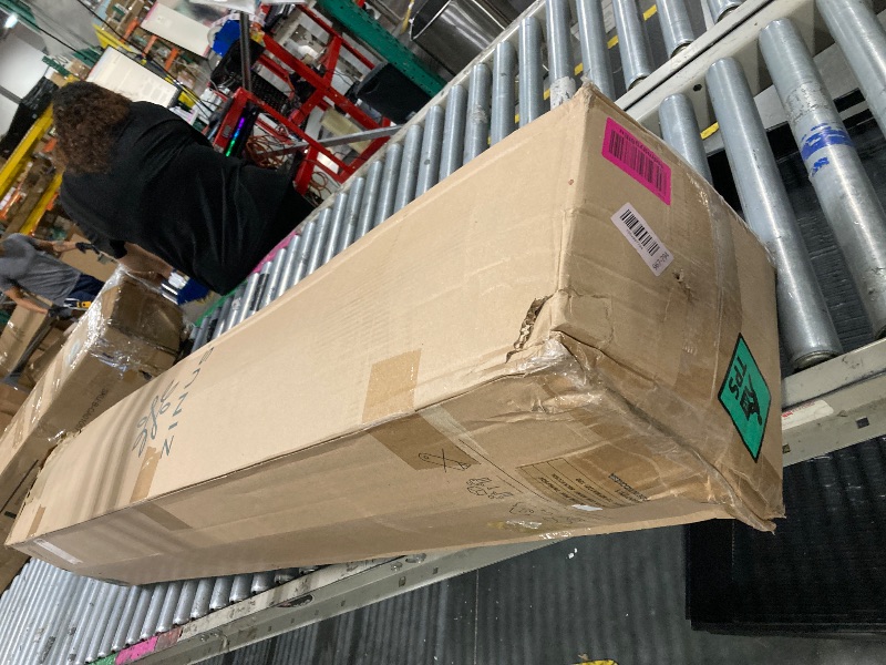 Photo 1 of ** NEW***ZINUS 12 Inch Queen Green Tea Memory Foam Mattress [New Version], Fiberglass free, Medium Firm Feel, Zoned Pressure Relief, Certified Safe Foams & Fabric, Mattress in A Box