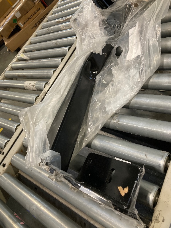 Photo 1 of ** USED/ UNTESTED/ DAMAGE MINOR ** Draw-Tite 76420 Class 3 Trailer Hitch, 2 Inch Square Receiver, Compatible with 2020-2025 Hyundai Palisade and KIA Telluride.