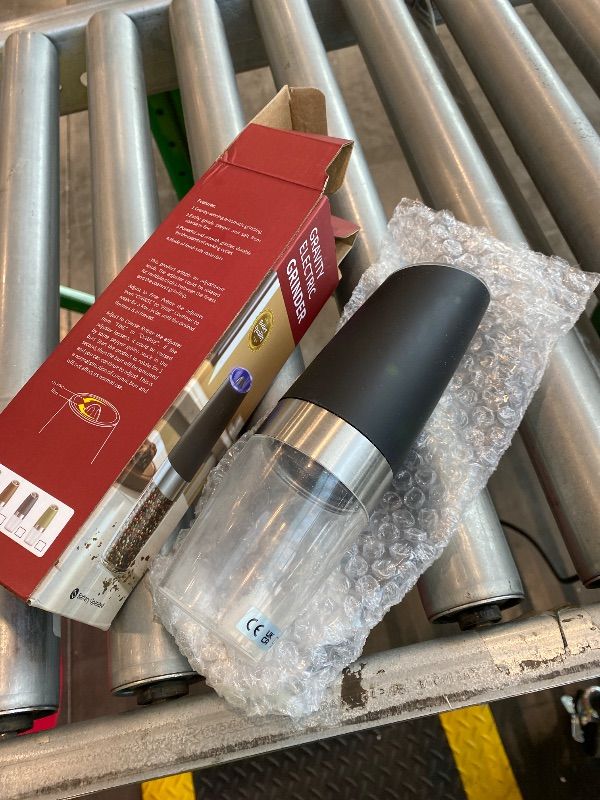 Photo 1 of *Minor Damage*
CIRCLE JOY Gravity Electric Pepper Grinder Salt Grinder Pepper Griner Mill Electric with LED Light, Battery Operated, Adjustable Coarseness, Washable 135ml Container, 1 Pcs