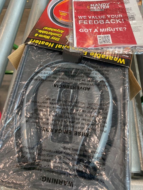 Photo 1 of *Untested*
Ontel Handy Heater Freedom - Wearable Neck Heater for Cold Weather, 4 Heat Settings - Comfort Heating Technology - Cordless & Personal - USB Rechargeable, 6 Hour Battery Life, Portable Neck Warmer