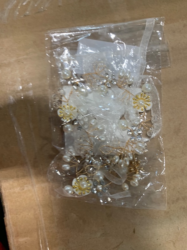 Photo 1 of ??????? ???? ??????????? ??? ????, Princess Headpiece White Flower Headband Pearl Hair Dress for Girl and Flower Girls Cute Bridal Wedding Hair Band