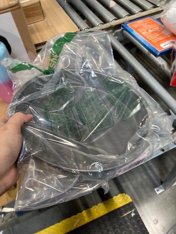 Photo 1 of ***ONLY 1***
Bakereze Nonstick 9-Inch Round Cake Pans, Set of 4, Gray