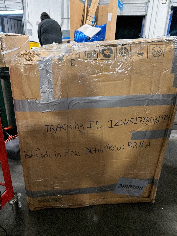 Photo 1 of *****REFERENCE PICTURE**** SAME CHAIR JUST DIFFERENT STYLE Upholstered Dining Chairs with Removable Casters Barrel Side Armchair with Rollers for Diningroom Bedroom Livingroom Reading Room, Ivory, 1PCS