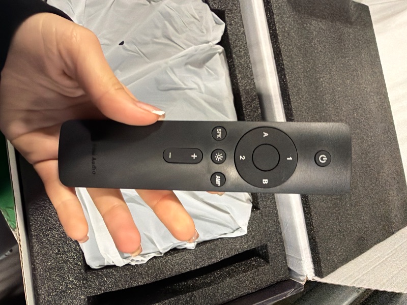 Photo 1 of *USED*
Fosi Audio LC30 VU Meter Amplifier Speaker Selector Switch Box Audio Visualizer 2 in 2 Out Vintage Switcher for High Power Stereo Class A, B, AB, D, Tube Amps Home Audio Component with Remote Control