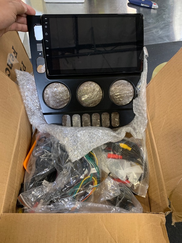 Photo 1 of [8 CORE 4G+64G] Android Car Radio for Mercedes Benz W163 ML320 ML350 ML400 ML500 1997-2005 with Wireless Carplay/Android Auto, 9 Touch Screen Stereo, Bluetooth, GPS, WiFi, SWC, DSP + HD Camera