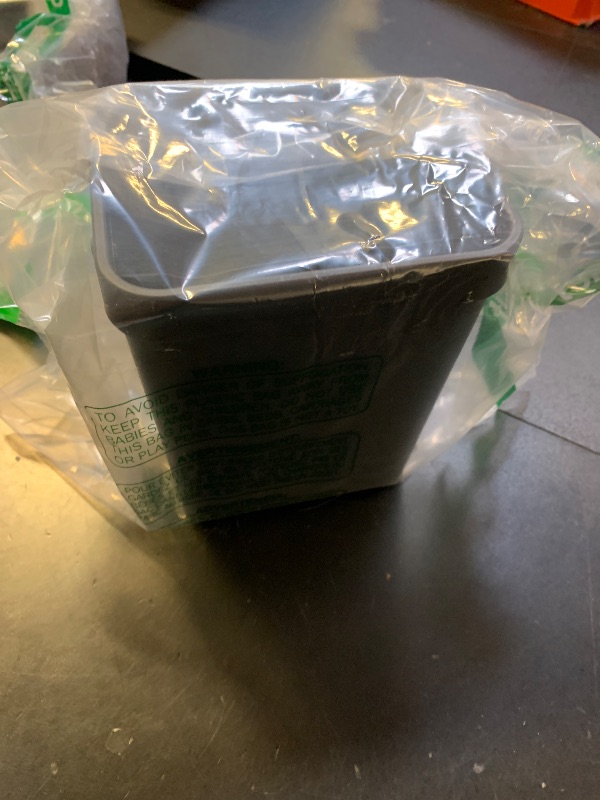 Photo 1 of 0.8 Gallon/3L Compost bin Kitchen, for use on countertops or Under Sinks, Hanging Trash can with lid, for Cupboard/Bathroom/Bedroom/Office/Camping, Mountable Indoor Compost Bucket(Black)