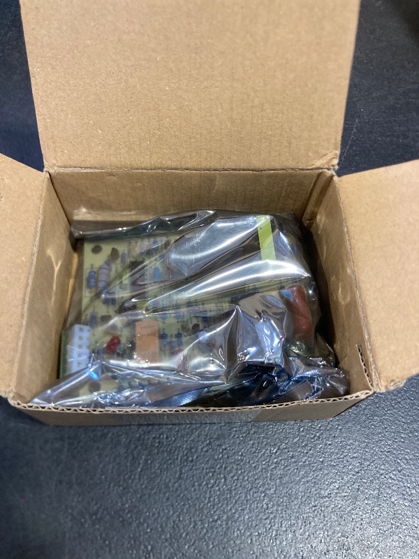 Photo 1 of 31501 33488 33727 RV Gas Furnace Ignition Circuit Control Board Compatible with Atwood Dometic Hydro Flame 7912-II 7916-II 7920-II 8012-II 85-I/II/III/IV 8900-I/II/III Series, Replace for 30575