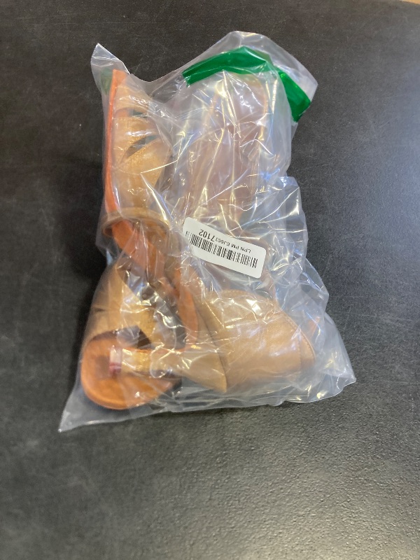 Photo 1 of HROYL Women Latin Dance Shoes Professional Practice Performance Ballroom Salsa Dancing Shoes,EM-L3047-DB-Beige-7-S,US 8.5