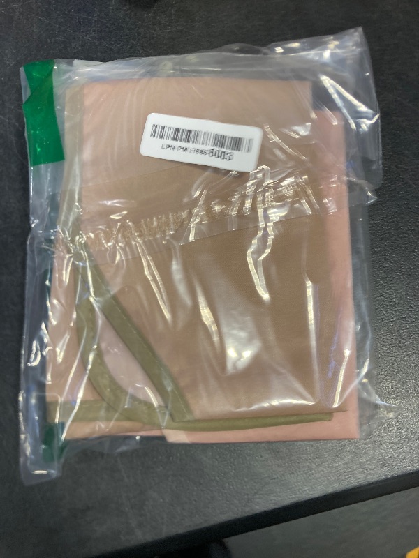 Photo 1 of Adult Bibs-3 Pcs Washable Clothing Protector with Upgraded Crumb Catcher, Reusable Waterproof Large Feeding Adult Bibs for Men Women, Pink,Green&Yellow)