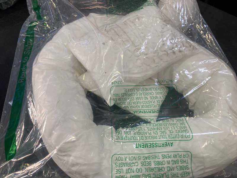 Photo 1 of 4PC Newborn Photo Props Baby Photography Basket Pictures Infant Posing Props, 1 Photo Donut, 3 Posing Pillows(Fits 0-3 Month)