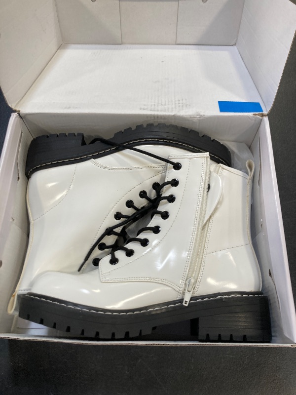 Photo 1 of DREAM PAIRS Combat Boots Ankle Booties Lace-up Platform Side Zipper Lug Sole Boots,Size 8.5,White,STRONG-5