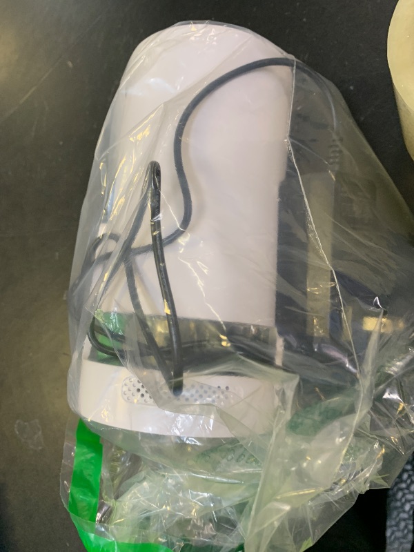 Photo 1 of [Electric Focus]Mini Portable Projector with 4K Support, Bluetooth 5.4 WIFI6, 5watt Sound Base Speaker, 260 ANSI, Android 11, 210° Rotation , Auto Keystone Correction Video Projector HY300 PLUS