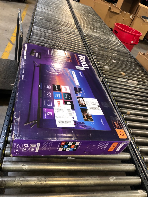 Photo 1 of Roku Smart TV 2025 – 43-Inch Select Series, 4K HDR TV – RokuTV with Enhanced Voice Remote – Flat Screen LED Television with Wi-Fi for Streaming Live Local News, Sports, Family Entertainment -------BROKEN SCREEN PARTS ONLY
