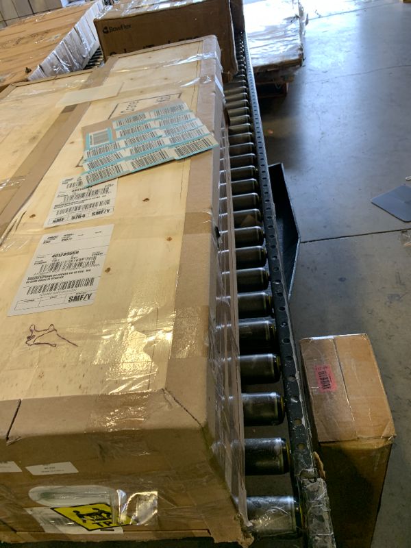 Photo 1 of 1100lb Folding Truck-Mounted Bed Crane Hoist Lift Pickup Electric Winch 2500 lb 12V, Painted Steel Pickup Truck Jib Cranes 360 Swivel (2500 Davit Crane)