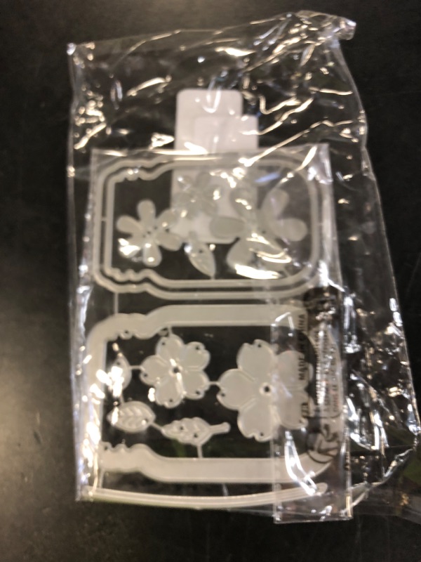 Photo 1 of 10PCS Jar Clear Plastic Shaker Domes&13PCS/Set Jar of Flower Dies for Card Making Dimensional Shaker Domes Arts Shaker Window Blister Plastic Clear Shaker Pourch Covers for Shaker Card Cutting Dies