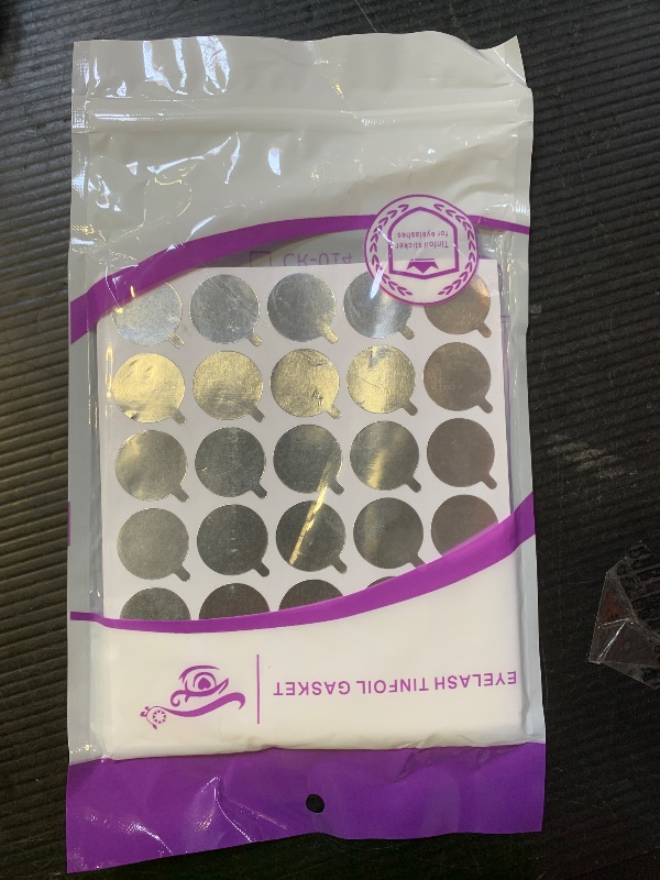 Photo 1 of 1200 Pcs Eyelash Extension Adhesive Glue Pallet Sticker Pads, Disposable Waterproof Adhesive Holder Pad (Round)