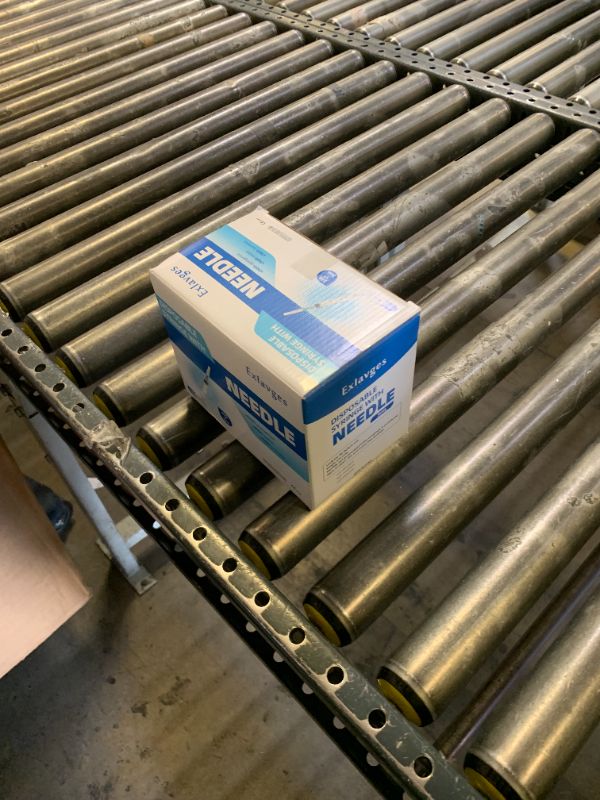 Photo 1 of 100 Pack Disposable 3ml/cc Lab Syringes with 23Ga 1 Inch Needle Luer Lock, Individually Sealed Packed