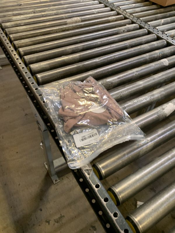 Photo 1 of *BROWN*__________ANRABESS Women Short Sleeve Crewneck Ribbed Knit Slim Fitted Shirts Summer Tops Basic Tee Casual 2025 Fall Outfits Clothes White Medium