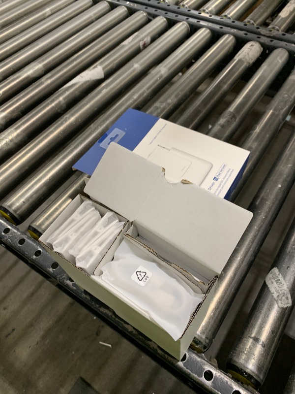 Photo 1 of [Upgraded Version] Aqara Smart Curtain Motor E1 (Rod Version, 1 Pack), Requires AQARA Zigbee 3.0 HUB, Not Support Hubs from Other Brands, Support HomeKit, Alexa and IFTTT