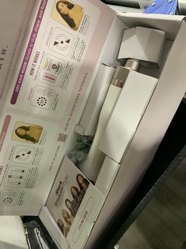 Photo 1 of Shark HT202 SmoothStyle Heated Comb + Blow Dryer Brush, Dual Mode, for All Hair Types, Silk1055119792
LPNPMFH4756996
