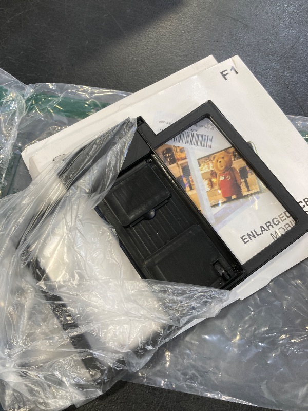 Photo 1 of 12" Big Screen Phone Magnifier, Upgraded HD Foldable Design Screen Magnifier Version for Movies, Gaming and Videos (Black,Horizontal)