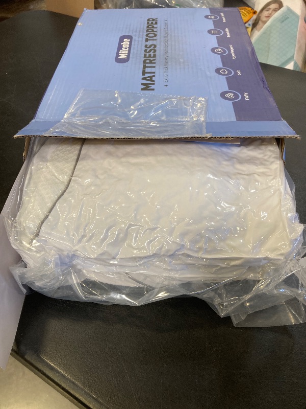 Photo 1 of 3 Inch Ultra-Fluffy Memory Foam Mattress Topper Twin for Back Pain, Extra Soft Pillow Top Twin Mattress Topper with 4X Support, Mattress Pad with Breathable Air Mesh Sides, 6-21'' Deep Pocket