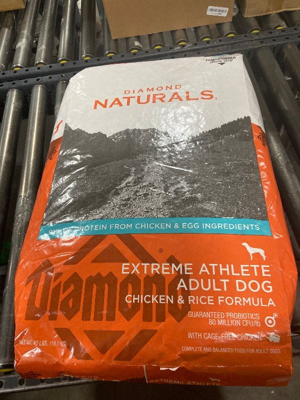 Photo 1 of Diamond Naturals Extreme Athlete High Protein Real Meat Recipe Dry Dog Food 40 Pound (Pack of 1)