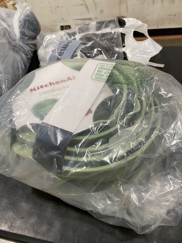 Photo 1 of *DAMAGE, SEE NOTES** KitchenAid Classic Mixing Bowls, Set of 5, Pistachio