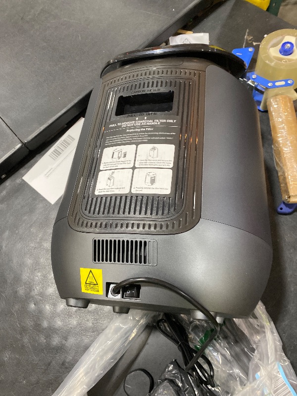 Photo 1 of Electric Composter: 4.2L Large Capacity Odorless Quiet Composter Kitchen Counter Top Food Cycler Machine Electric Compost Bin Indoor Countertop Recycler Composting Trash Can Smart Mill Waste
