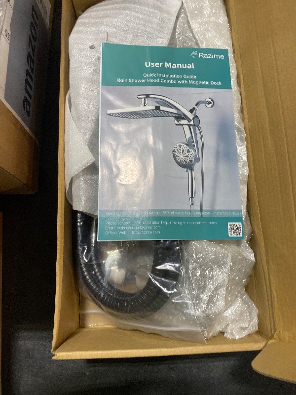 Photo 1 of Rain Shower Head with Handheld High Pressure rainfall Shower Heads with Handheld Spray Combo Adjustable one-piece stand daul shower head Built-in Magnetic Docking and Power Jets