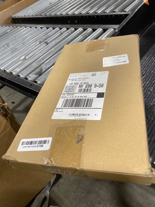 Photo 1 of Hotop 6 Set Stretcher Bars for Needlework 6 Sizes Wooden Canvas Stretcher Bars for Needlepoint Embroidery Stitch Frame Set Bundle with Crafts (6 Size,Natural)