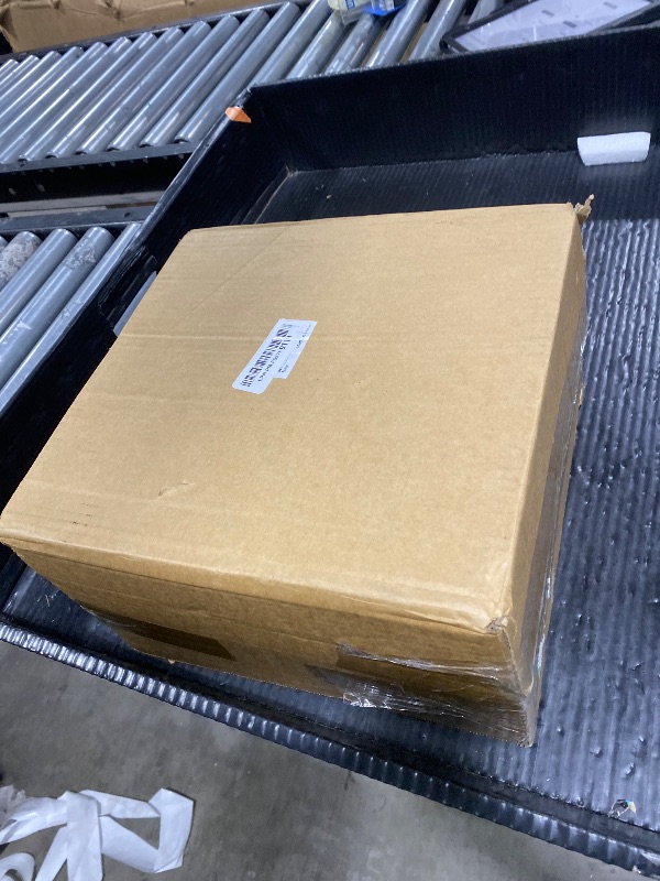 Photo 1 of 1.5-Inch 3-Ring Binder with Pockets, 1-1/2’’ Premium View Binders with Three Ring Binders Holds up to 325 Sheets US Letter Size, Bulk Pack of 6, Perfect for Home, Office, and School (1.5-inch) White