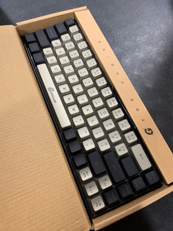 Photo 1 of Gaming keyboard